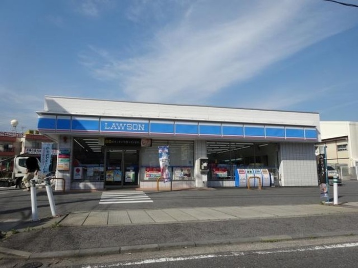 コンビニ　ローソン（コンビニ）まで400m