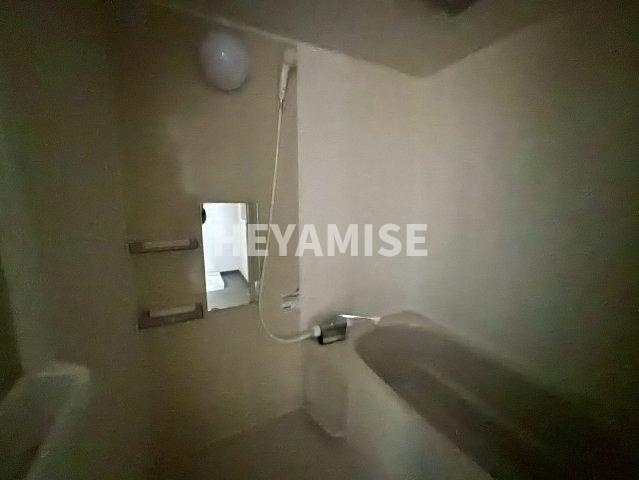 バス・シャワールーム　※同間取りの他の階のお部屋の写真です※現況を優先します