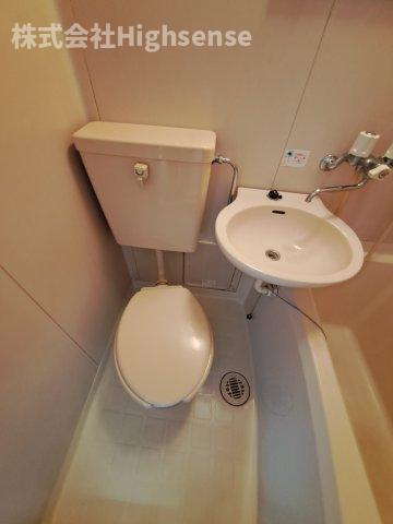 トイレ　トイレもきれいです