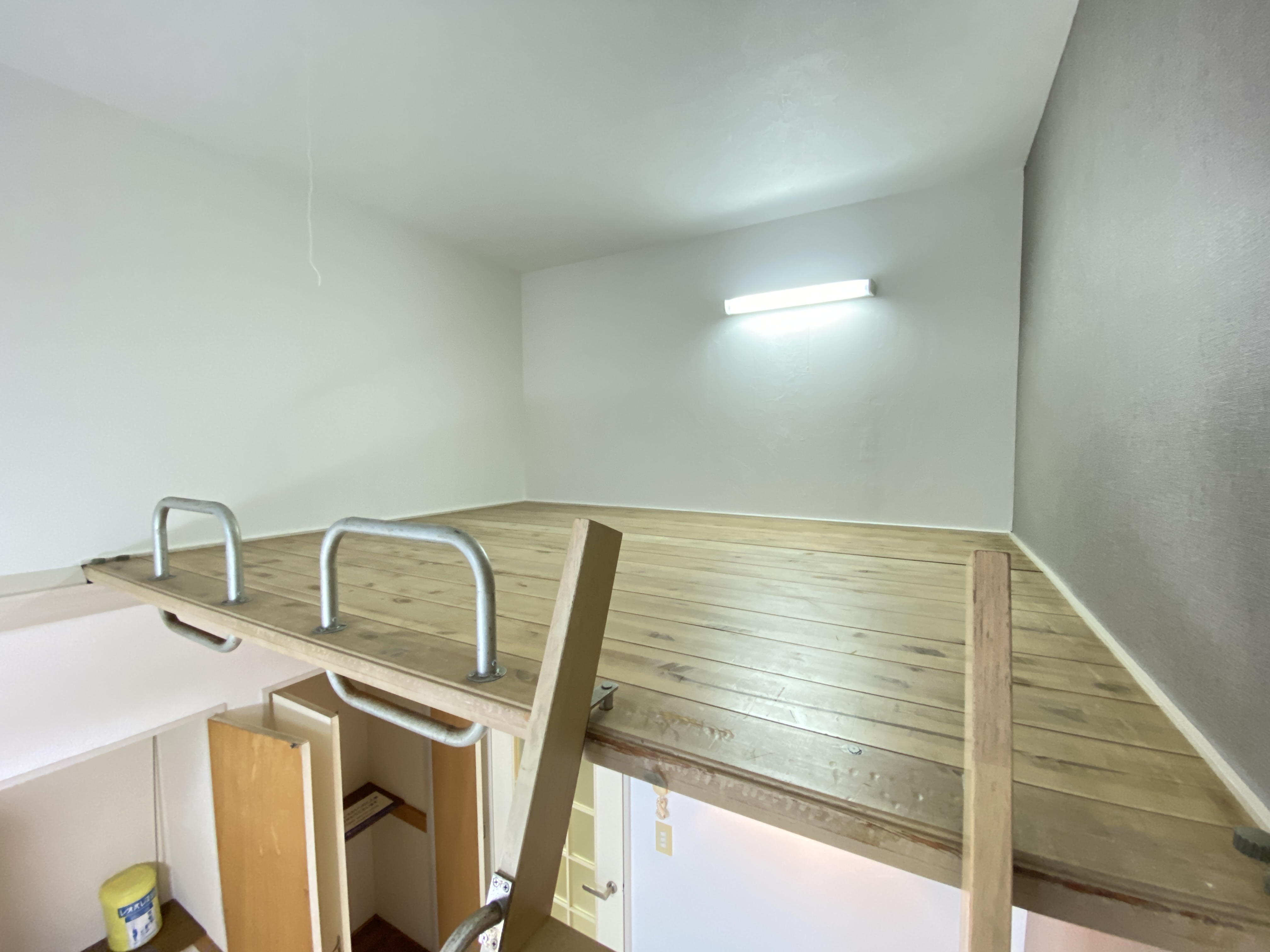 その他部屋・スペース　荷物を置いたり寝室にも使えるロフト3帖♪