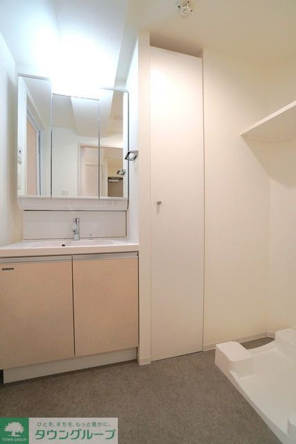 洗面設備　※写真は同タイプ住戸です。