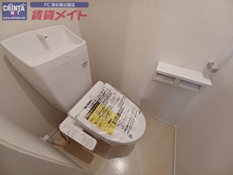 トイレ　同型タイプ画像
