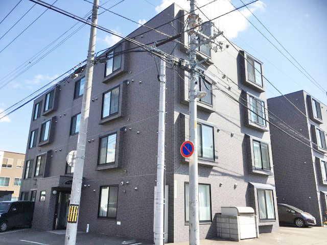建物外観　インターネットが無料で利用可能なマンションです♪