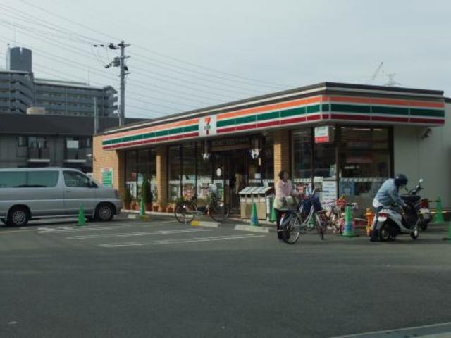 コンビニ　セブンイレブン大阪新北島3丁目店（コンビニ）まで437m