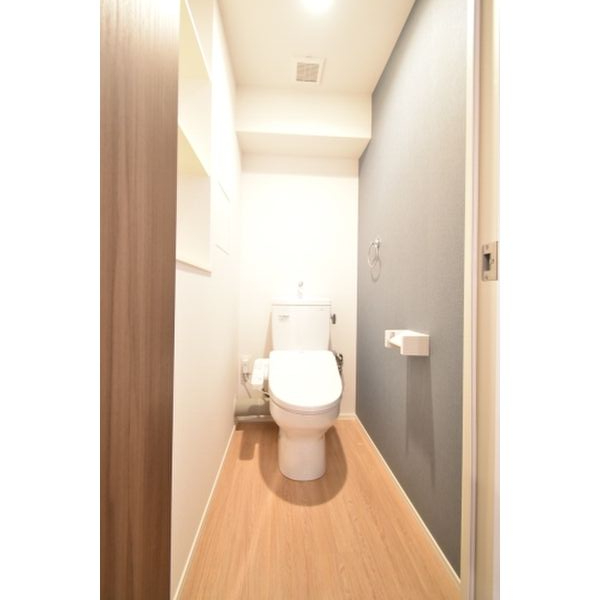 トイレ　シンプルで使いやすいトイレです