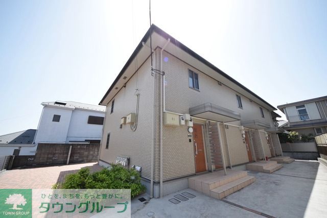 建物外観　★南東向きで日当たり良好★周辺は閑静な住宅街★