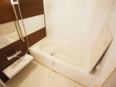 バス・シャワールーム　同物件別部屋参考写真