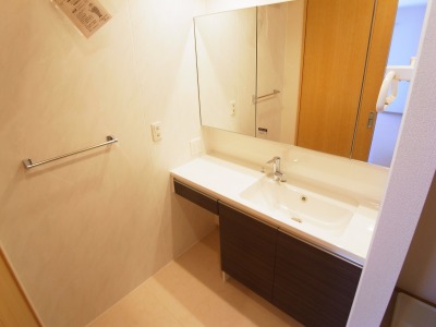 洗面設備　同物件別部屋参考写真