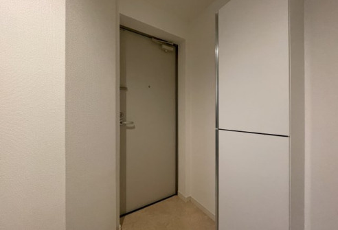 玄関　同タイプ別部屋写真