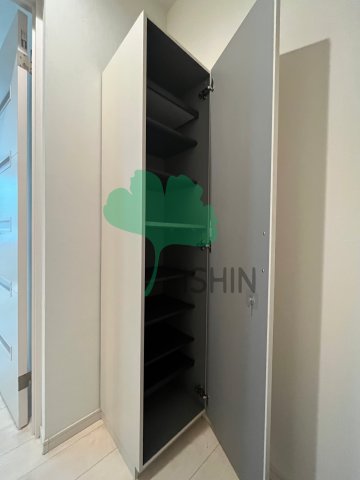 玄関　下駄箱もしっかりついてます！