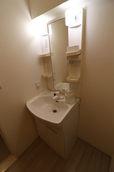 洗面設備　※別部屋の写真です