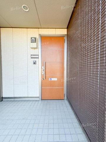 エントランス　清潔なエントランス♪