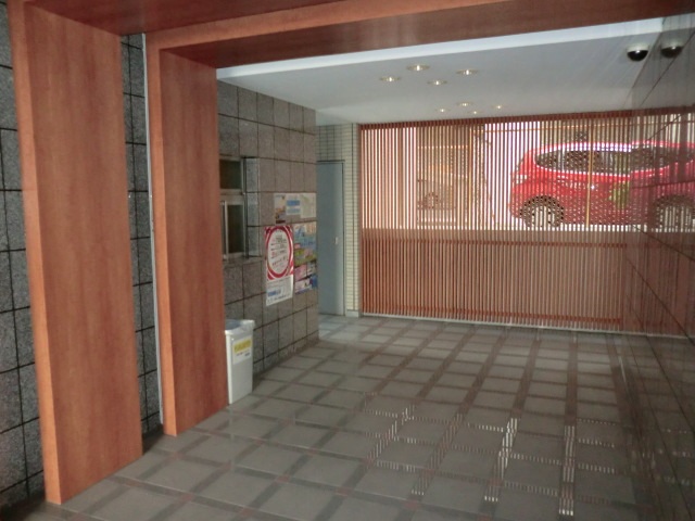 エリーフラッツ京町の外観写真