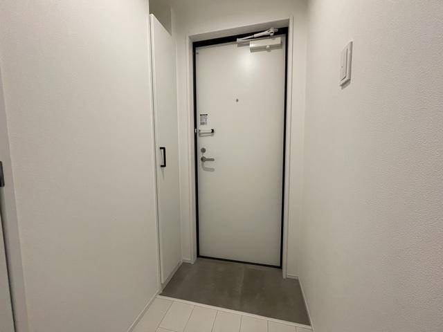 玄関　シューズボックス付きの玄関です。