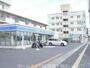 コンビニ　ローソン沖縄水産高校前店（コンビニ）まで424m