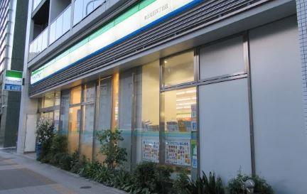 コンビニ　ファミリーマート 東五反田四丁目店（コンビニ）まで155m