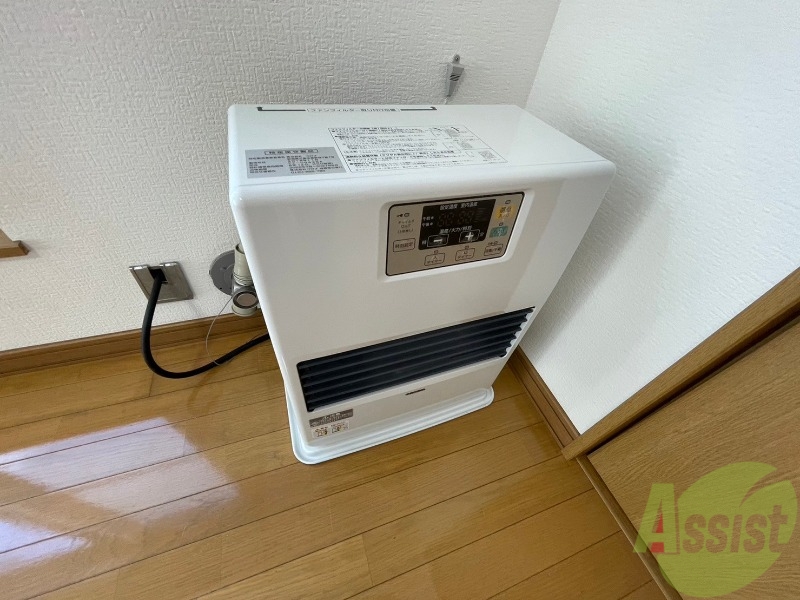 その他設備　灯油暖房が設置されているので冬場も快適です！
