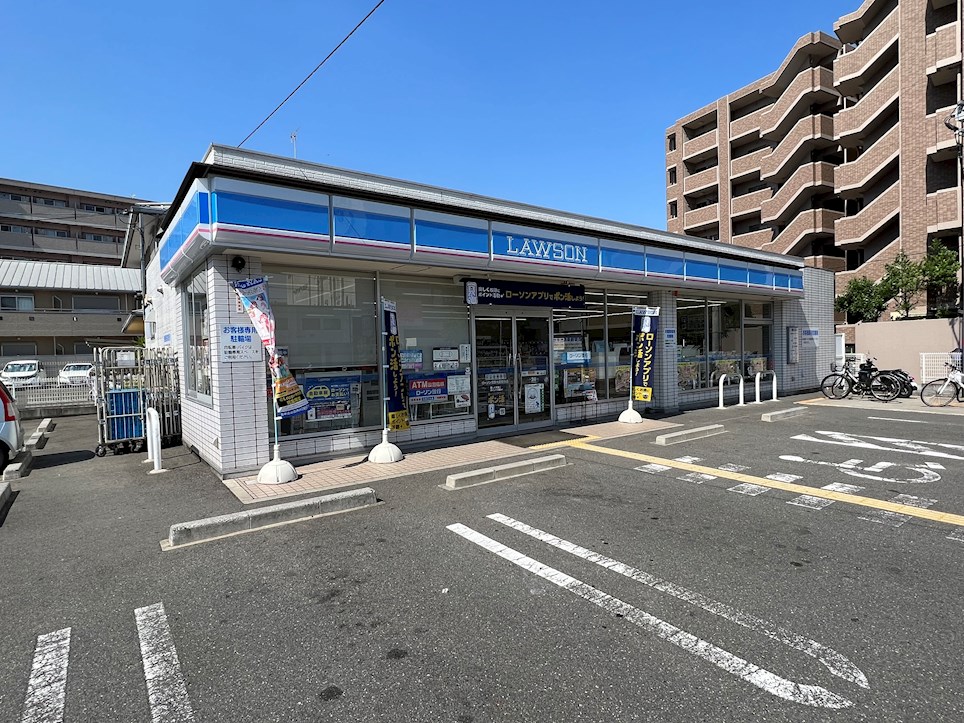 コンビニ　ローソン 葛野大路御池店（コンビニ）まで88m