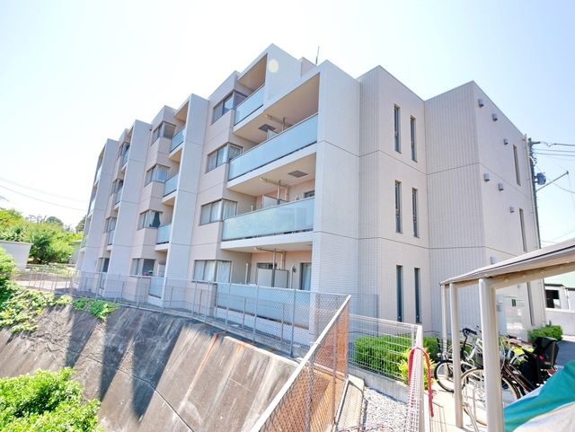 建物外観　★お部屋探しはタウンハウジング稲田堤店まで★