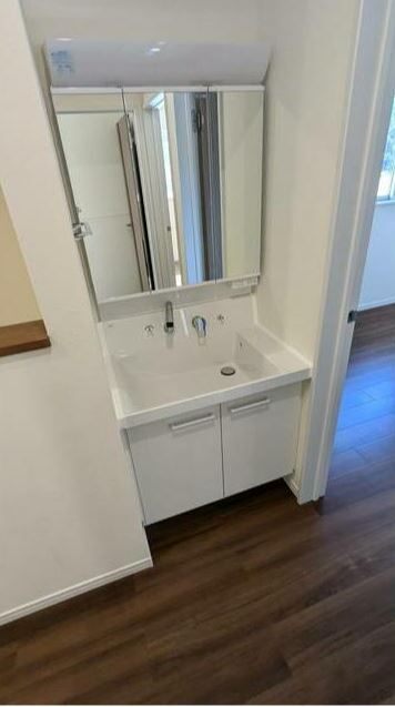 洗面設備　一日の始まりは洗面所から。さぁ顔を洗って気合を入れよう