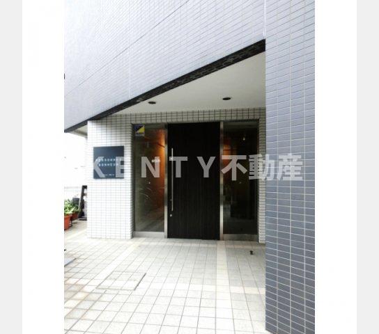 エントランス　建物の内部です