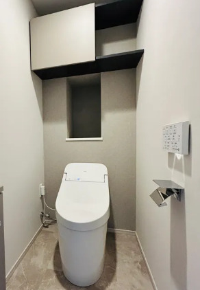 トイレ　別タイプ部屋　参考写真です