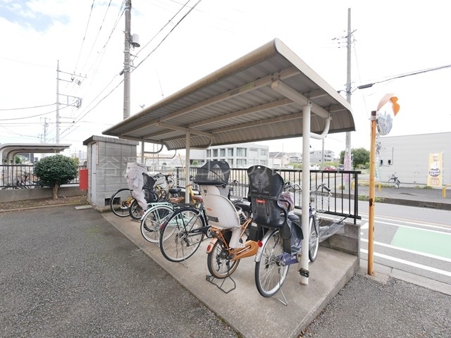 その他共有部分　屋根付駐輪場