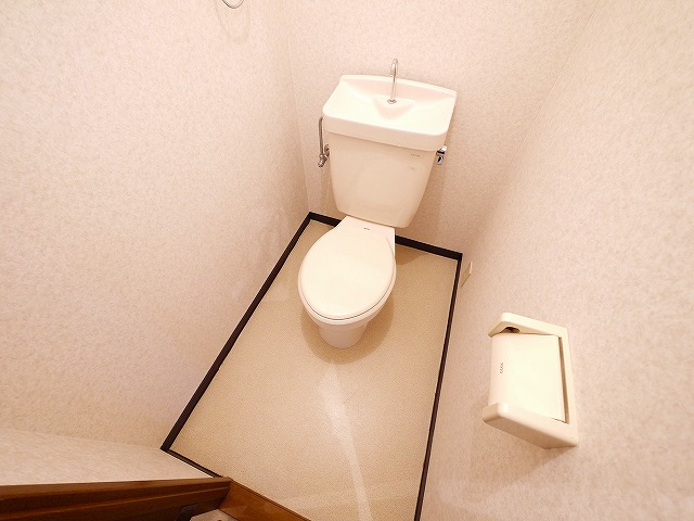 トイレ　ゆったりとした空間のトイレです