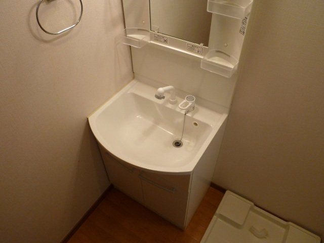 洗面設備　洗面台です。