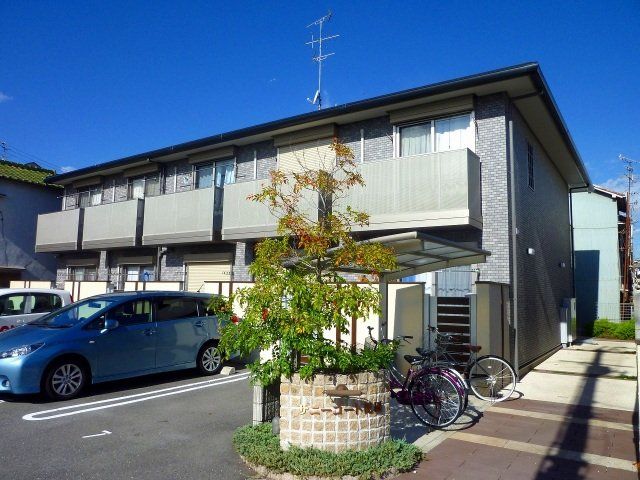 建物外観　２階建てアパートです。