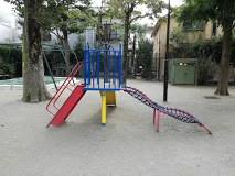 公園　松山児童遊園（公園）まで235m
