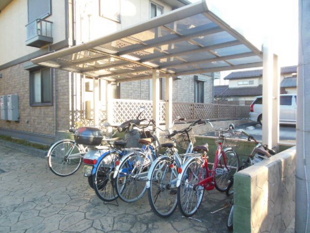 その他共有部分　★敷地内屋根付き駐輪場です★