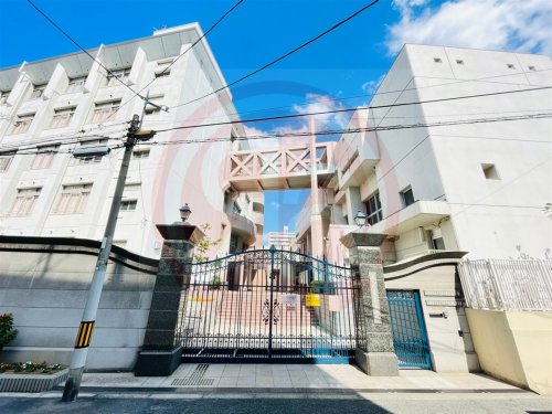 中学校　大阪市立天王寺中学校（中学校）まで667m