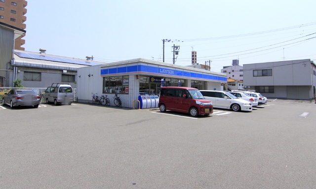 コンビニ　ローソン松山東長戸一丁目店（コンビニ）まで262m
