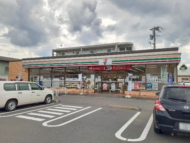 コンビニ　セブンイレブン　松本平田東店（コンビニ）まで750m