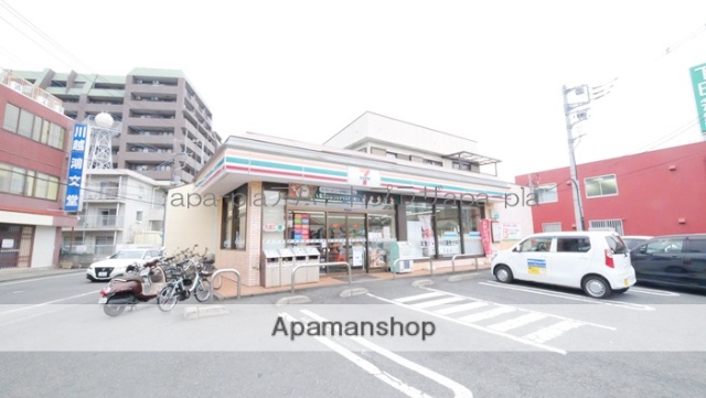 コンビニ　セブンイレブン川越東田町店（コンビニ）まで208m