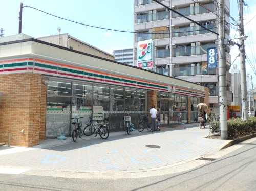 コンビニ　セブンイレブン 地下鉄阿倍野駅前店（コンビニ）まで27m