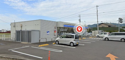 コンビニ　ローソン 高松前田東町店（コンビニ）まで1766m