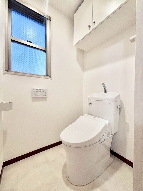 トイレ　シンプルで使いやすいトイレです