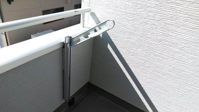 バルコニー　お洗濯にも便利なバルコニー付き