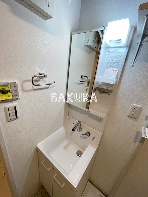 洗面設備　忙しい朝には欠かせない洗面所です♪