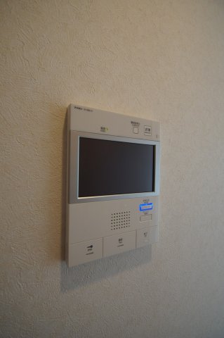 セキュリティ　TVモニター付きインターホン