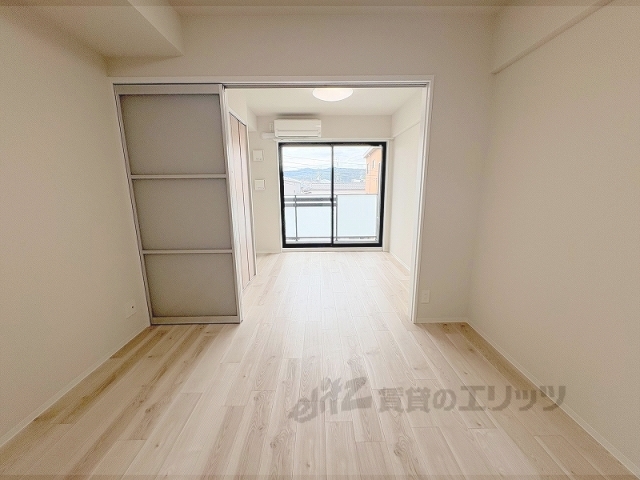 居室・リビング　洋室