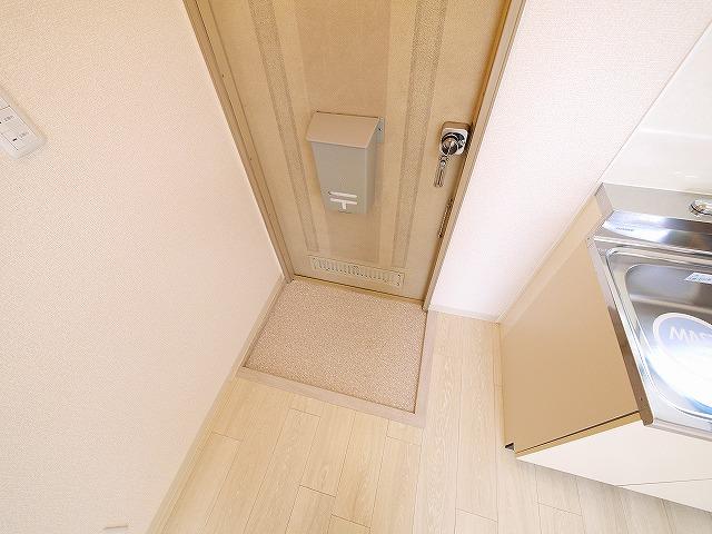 玄関　明るい玄関です