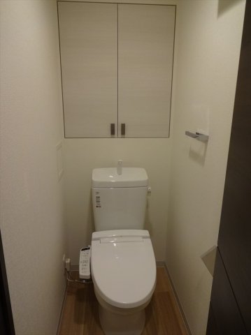トイレ　別部屋参考写真