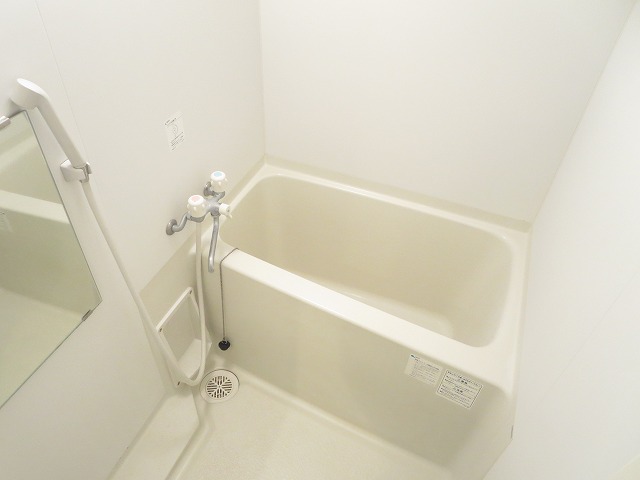 バス・シャワールーム　※別部屋参考