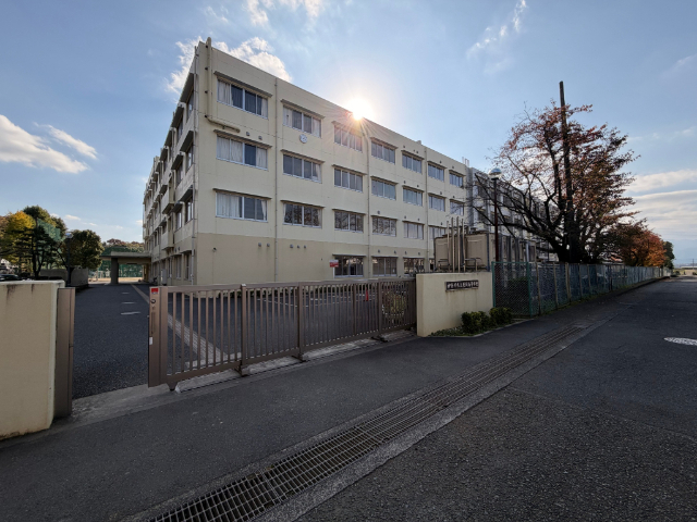 高校・高専　神奈川県立座間高校（高校・高専）まで512m