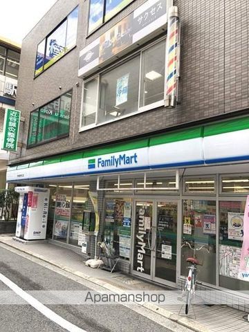 コンビニ　ファミリーマート（コンビニ）まで160m