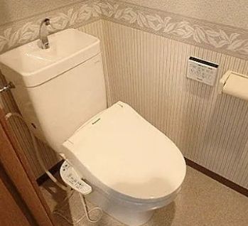 トイレ　シンプルで使いやすいトイレです