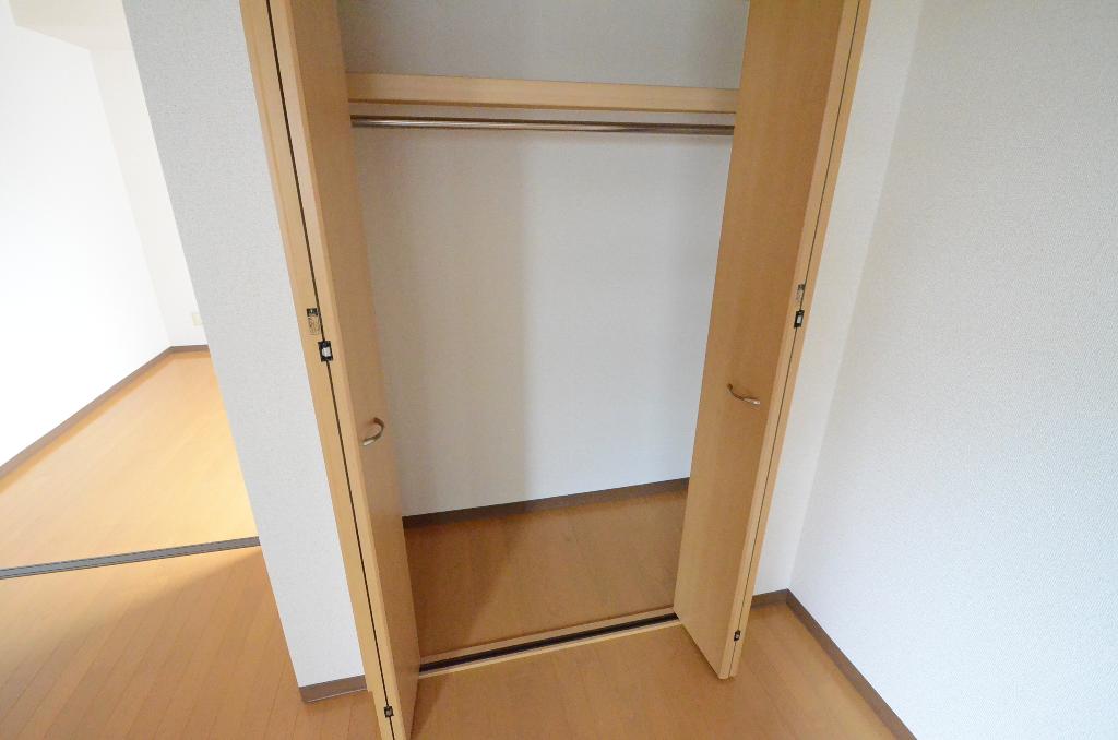 収納　クローゼット